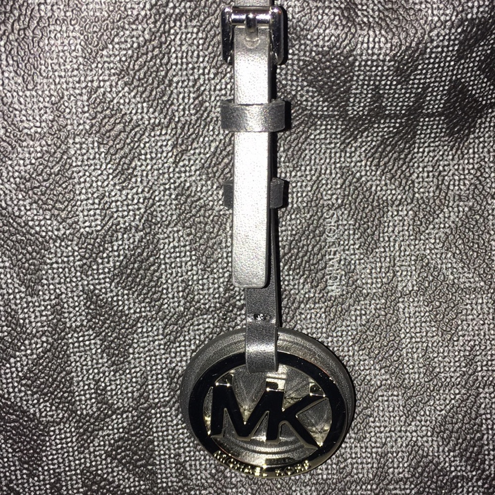Sold on EBay Auth. NWT Michael Kors Travel Tote - Picture 6 of 6